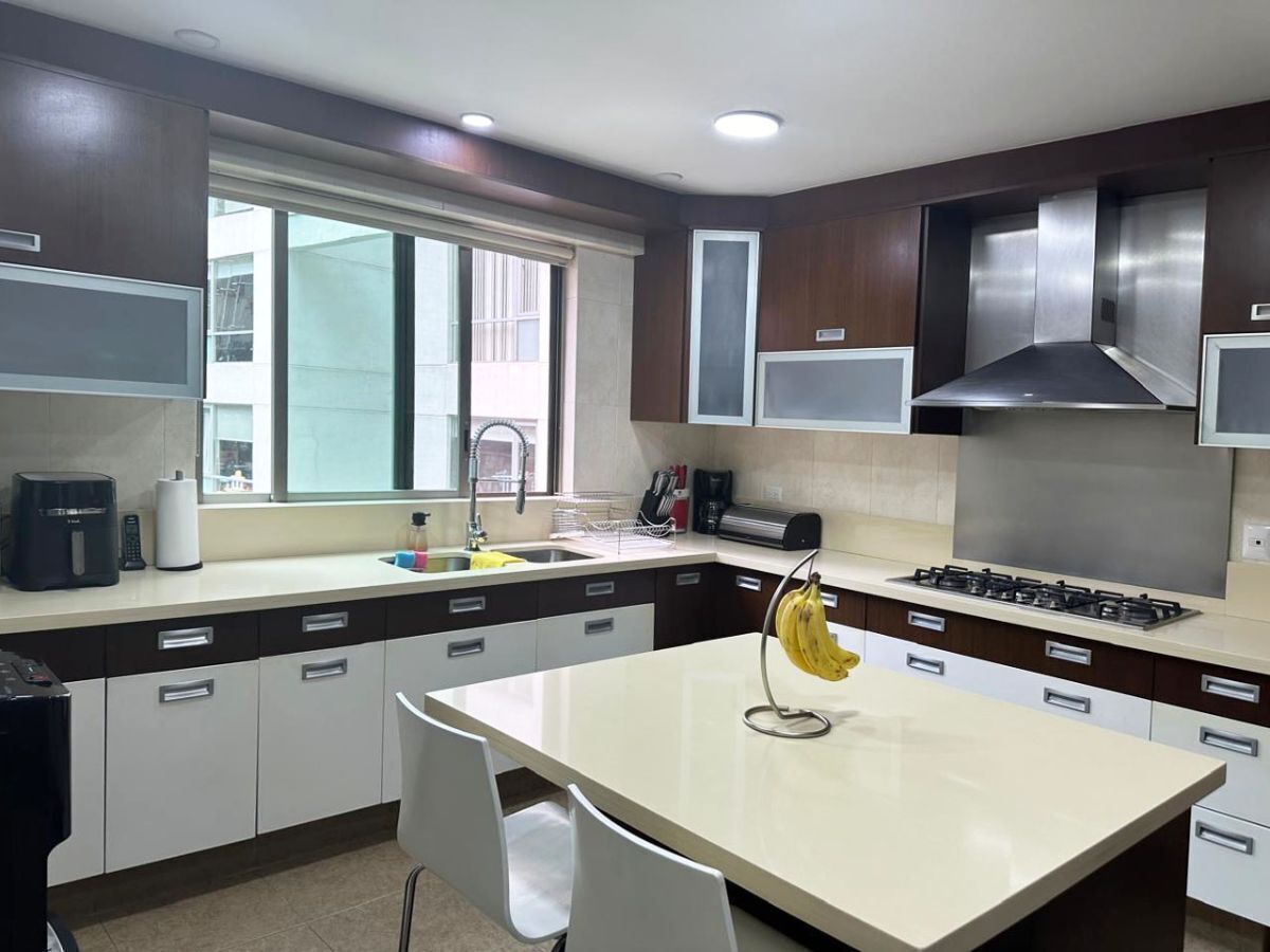 7 de 24: Cocina