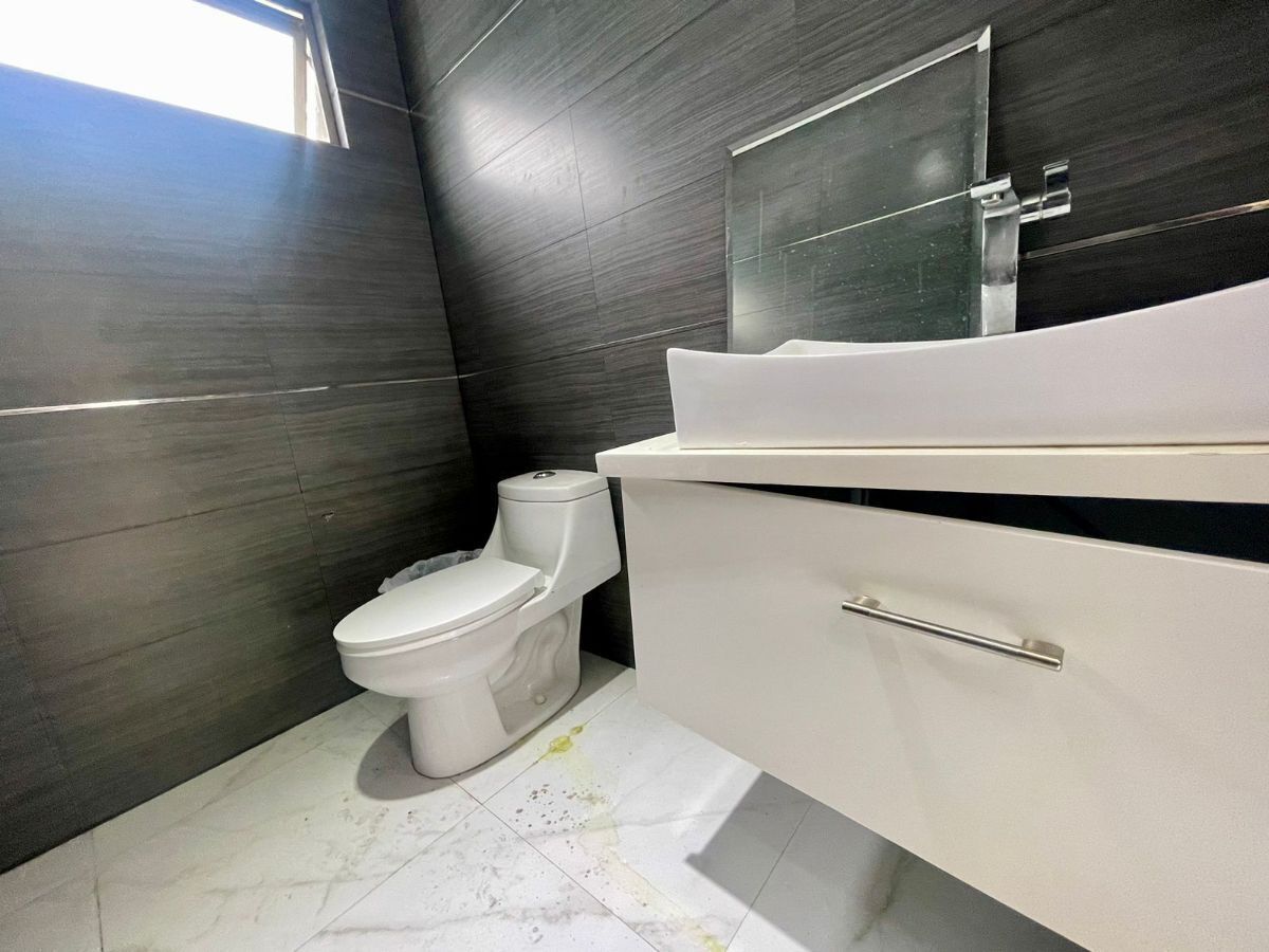 Magnificos acabados en baños