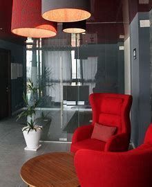 16 of 16: Sala de reuniones