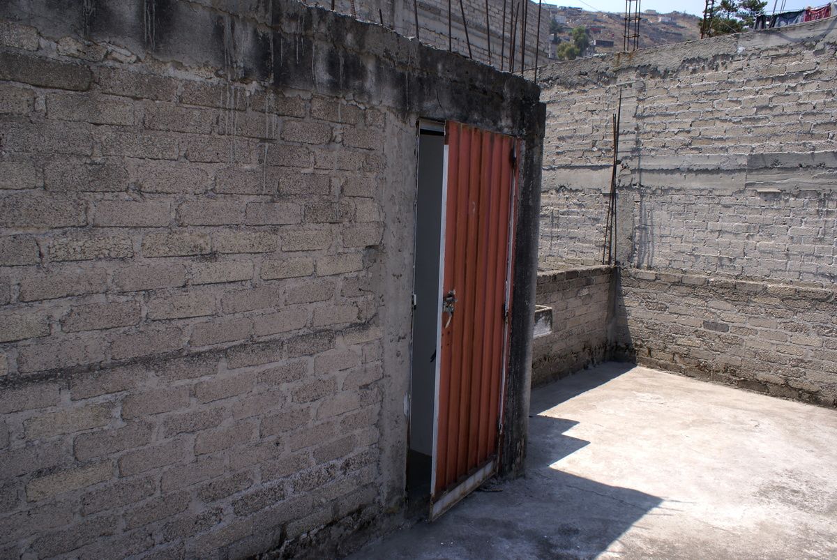 Área para ampliar casa, foto 4 de 21