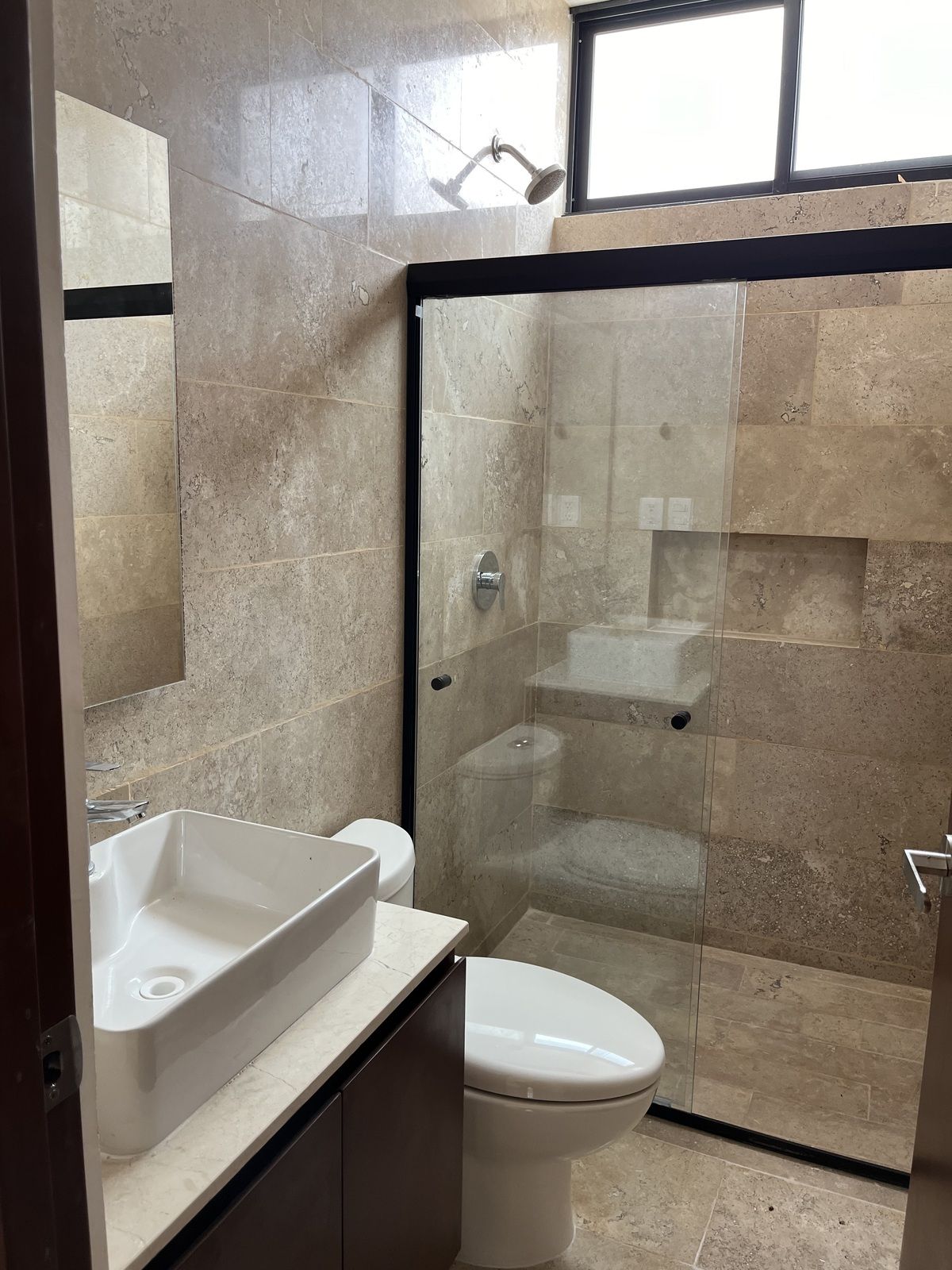 19 de 38: baño