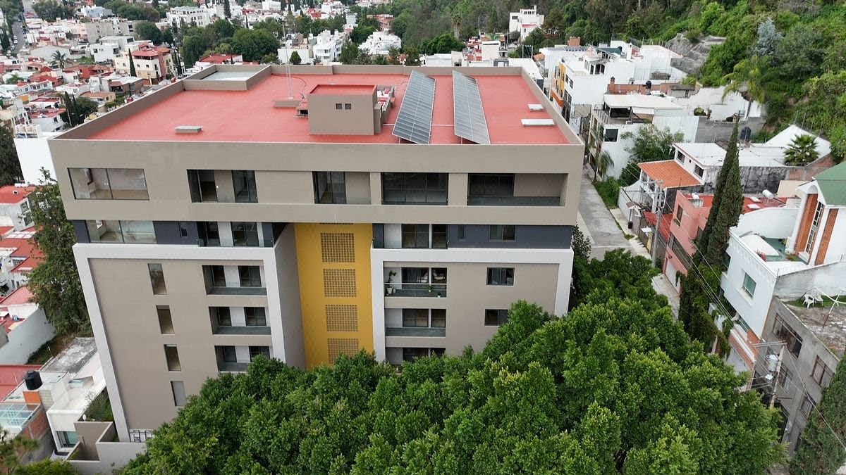 Departamento en preventa Torre palmas Bosques Camelinas Morelia