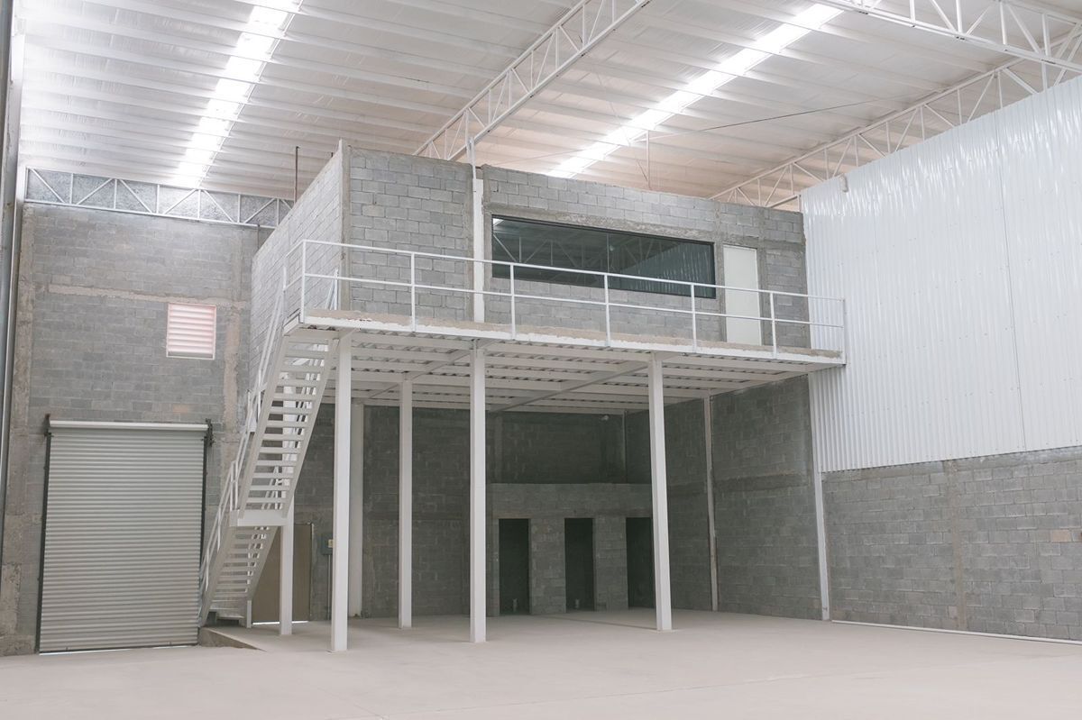 Armazém para alugar La Puerta Santa Catarina, foto 1 de 7