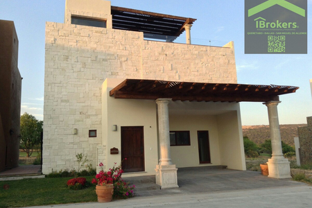 Casa en Venta en Club de Golf Ventanas de San Miguel de Allende. Casa Onix.  | EasyBroker