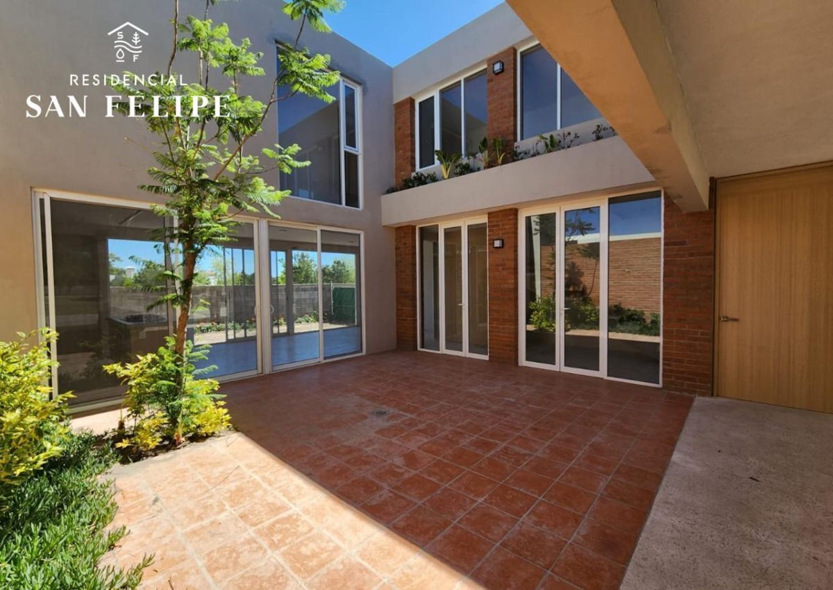 4 de 23: Area de Cochera