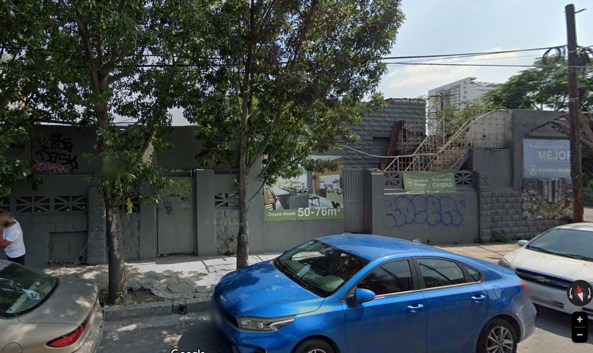 9 de 10: VISTA FRONTAL