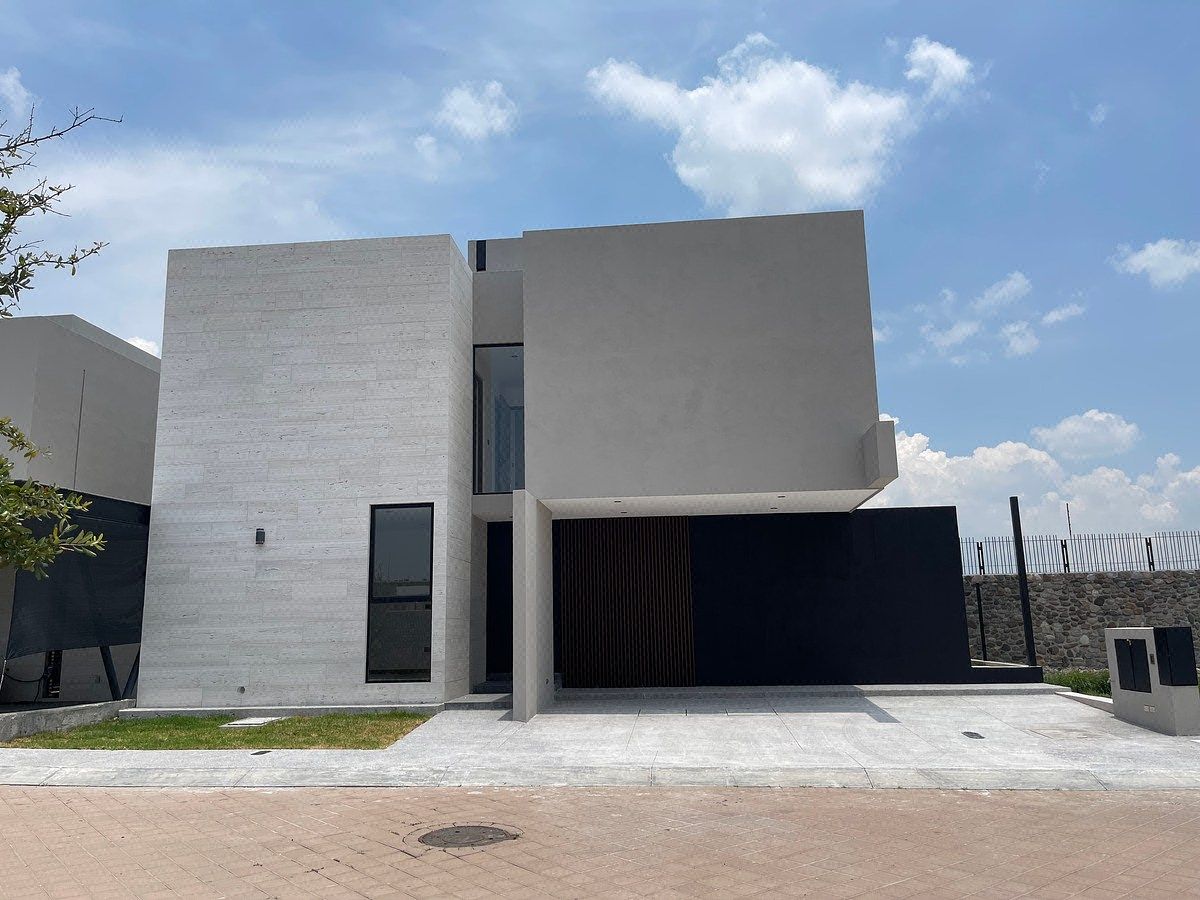 VENDA CASA NOVA LOMAS DEL CAMPANARIO NORTE QUERETARO .., foto 1 de 24