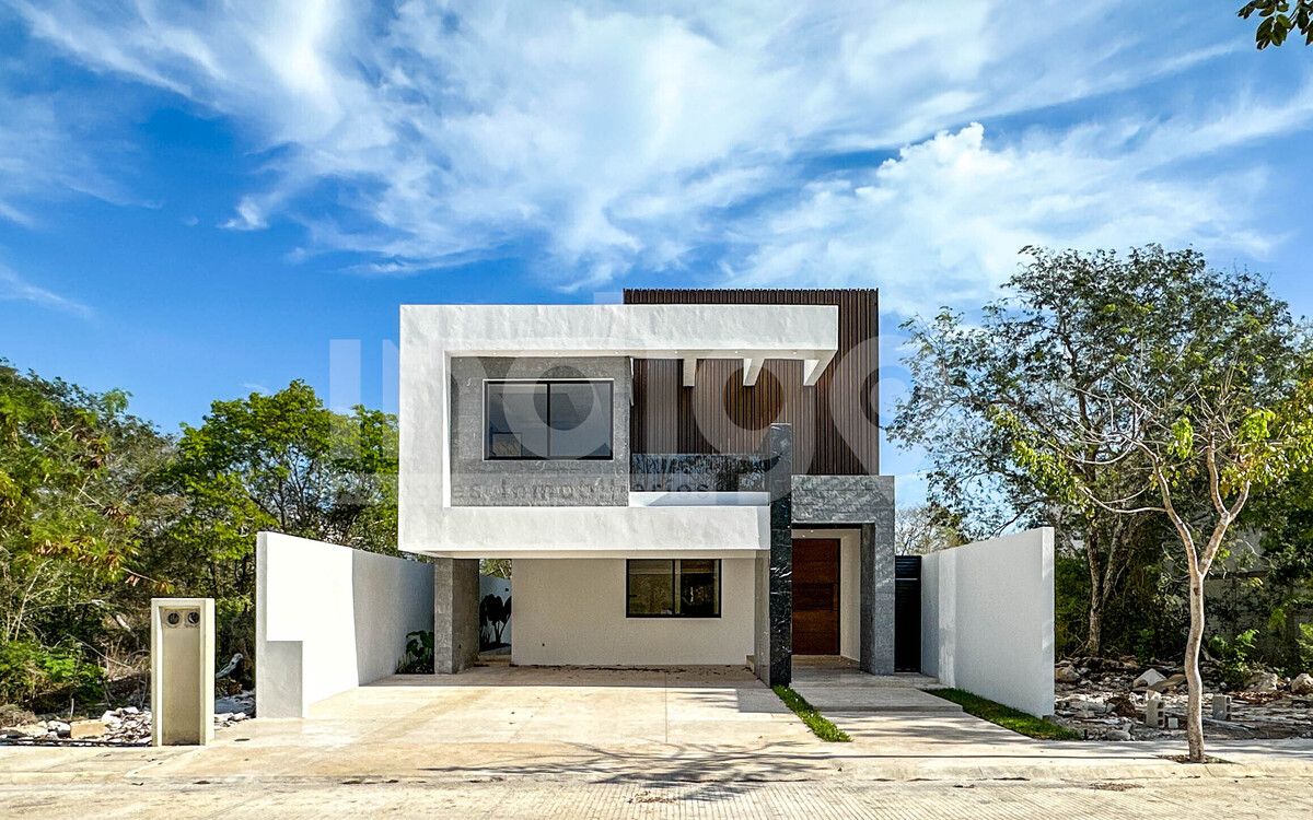2 de 50: Fachada Frontal