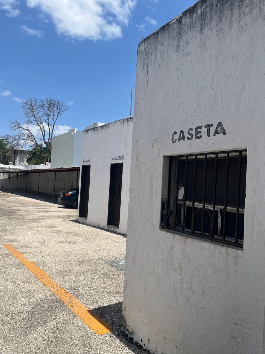 ESTACIONAMIENTO Y OFICINAS - foto 3