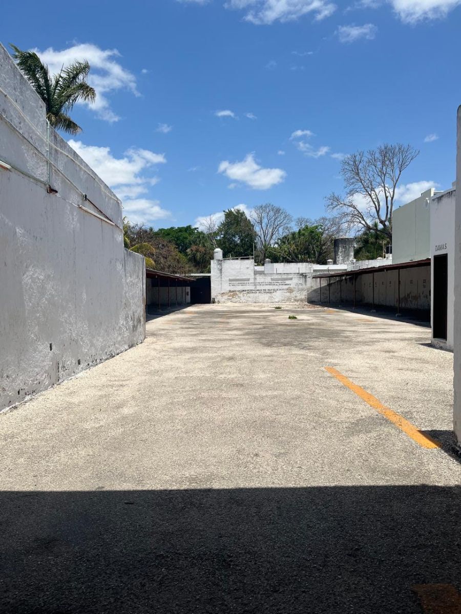 ESTACIONAMIENTO Y OFICINAS - foto 5