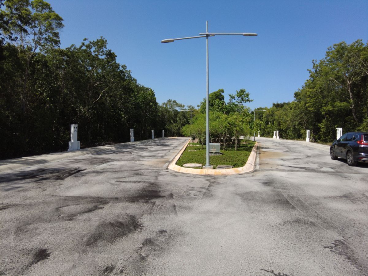 2 de 7: Terreno muy privado, ubicación privilegiada.