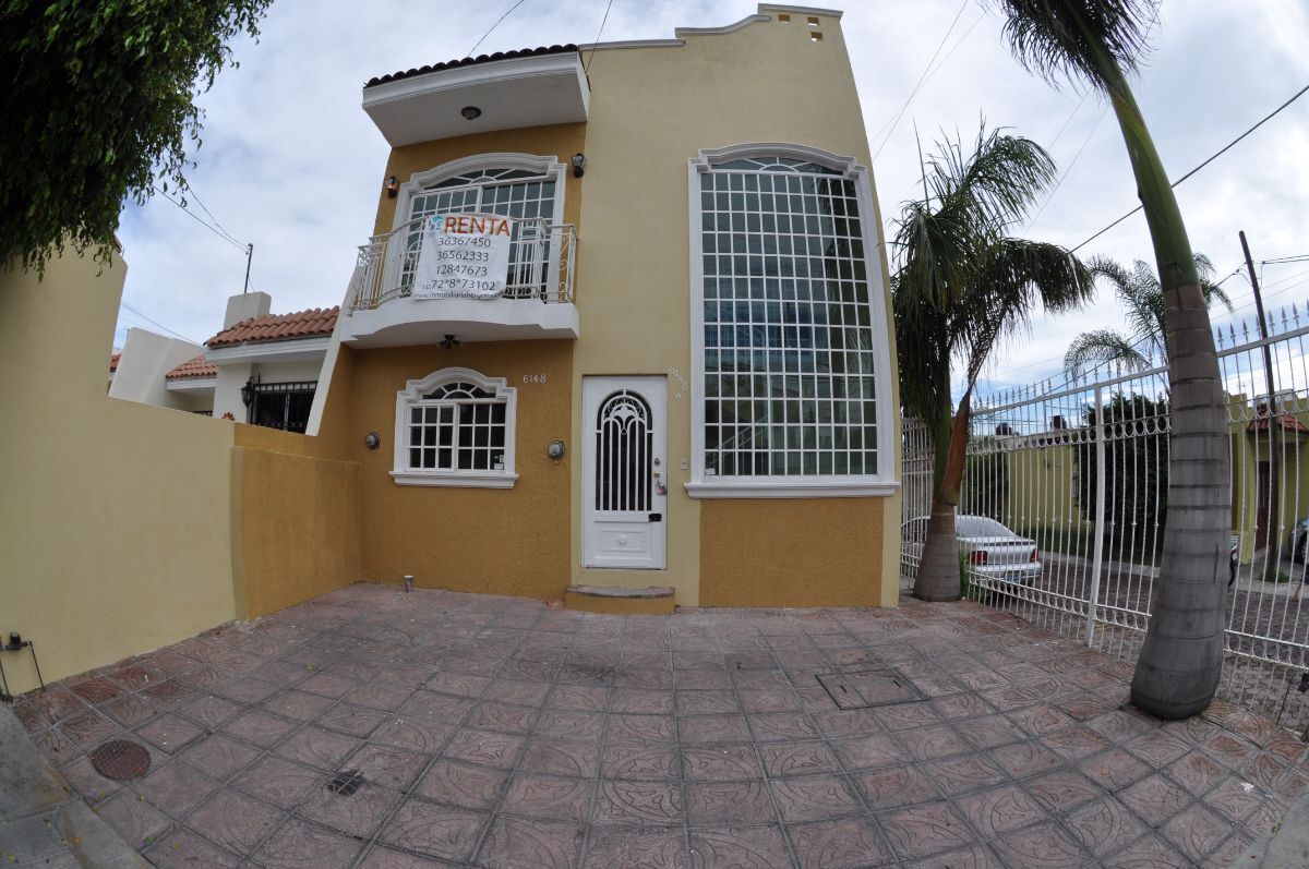 1 de 11: FACHADA