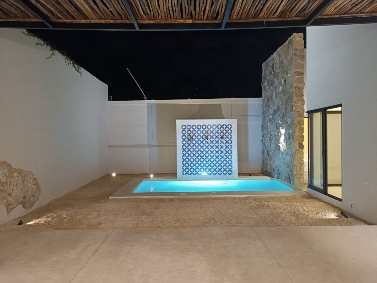 5 of 15: Chukum Pool and Bahareque Outdoor terrace