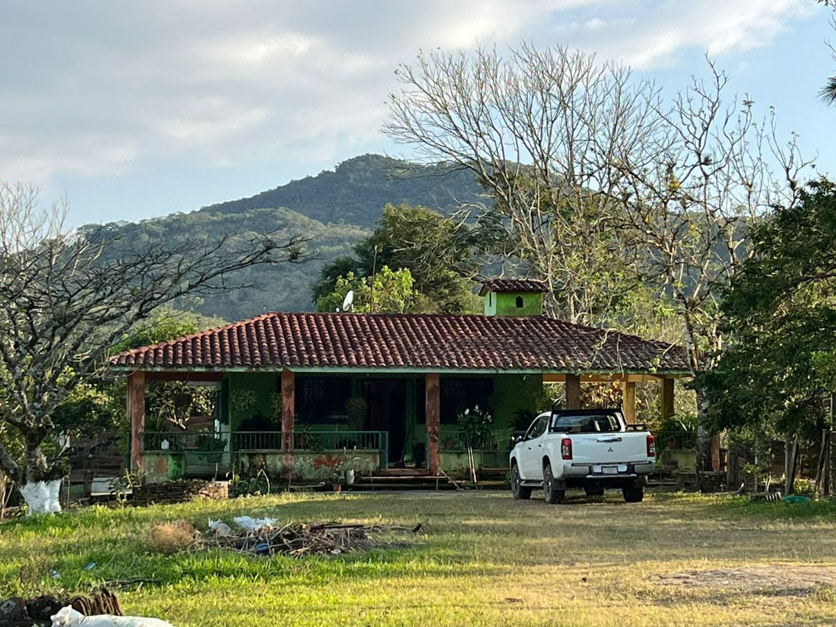 Rancho Productivo Cafe y Ganado 46 Has a 35 Min de Tuxtla X San Fernando, Chis