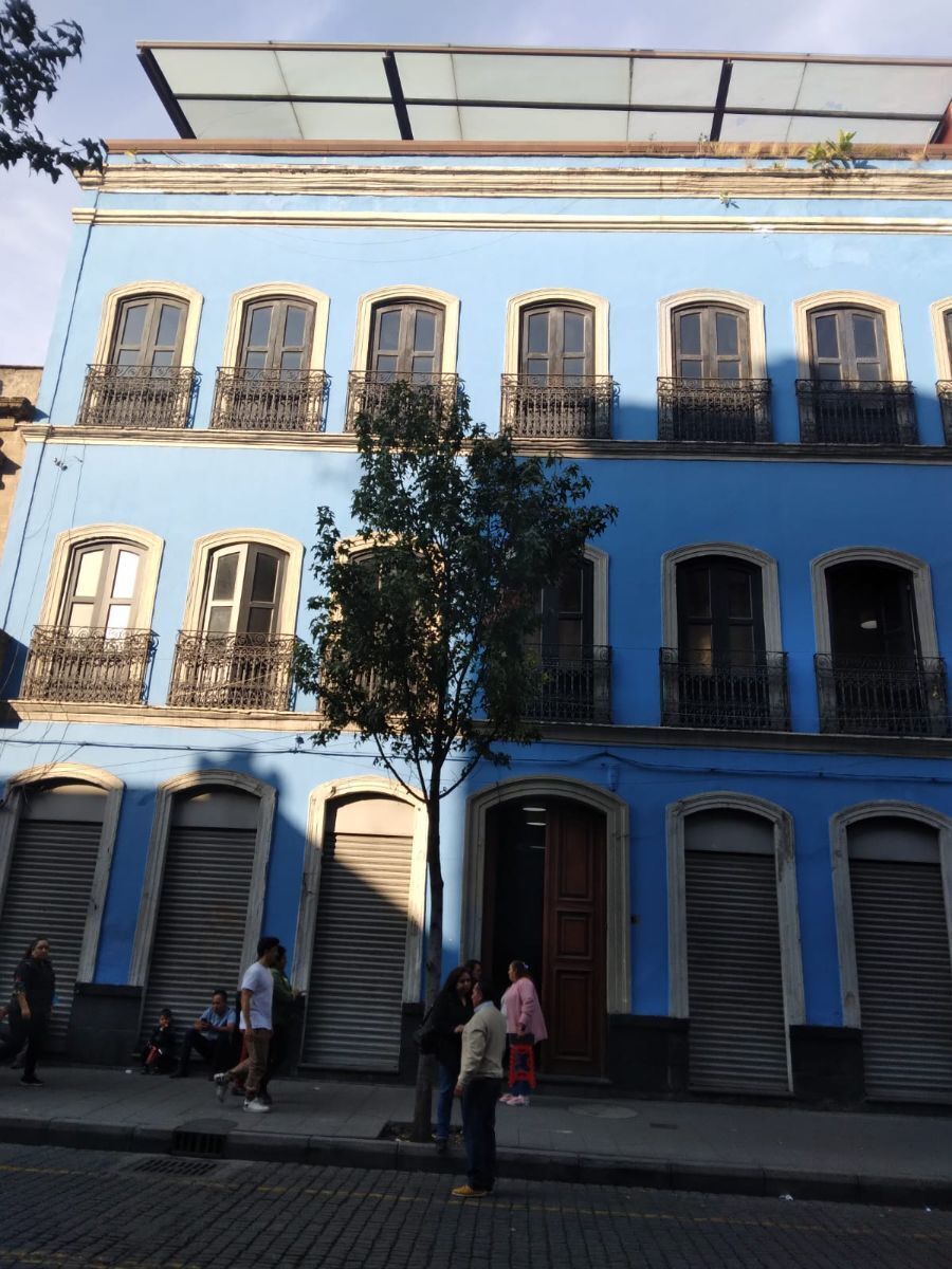 SE VENDE EDIFICIO EN MESONES, COLONIA EL CENTRO, CUAUHTEMOC, CDMX.
