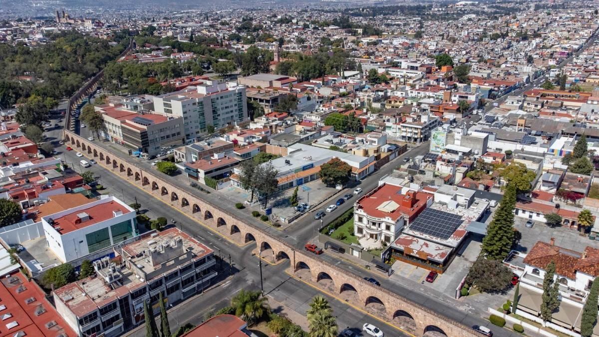2 de 3