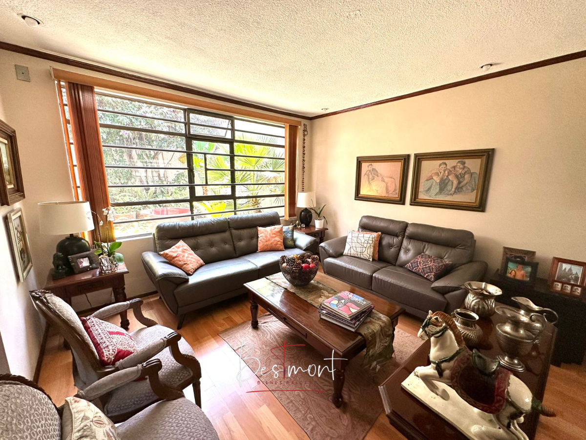 4 de 27: Sala
