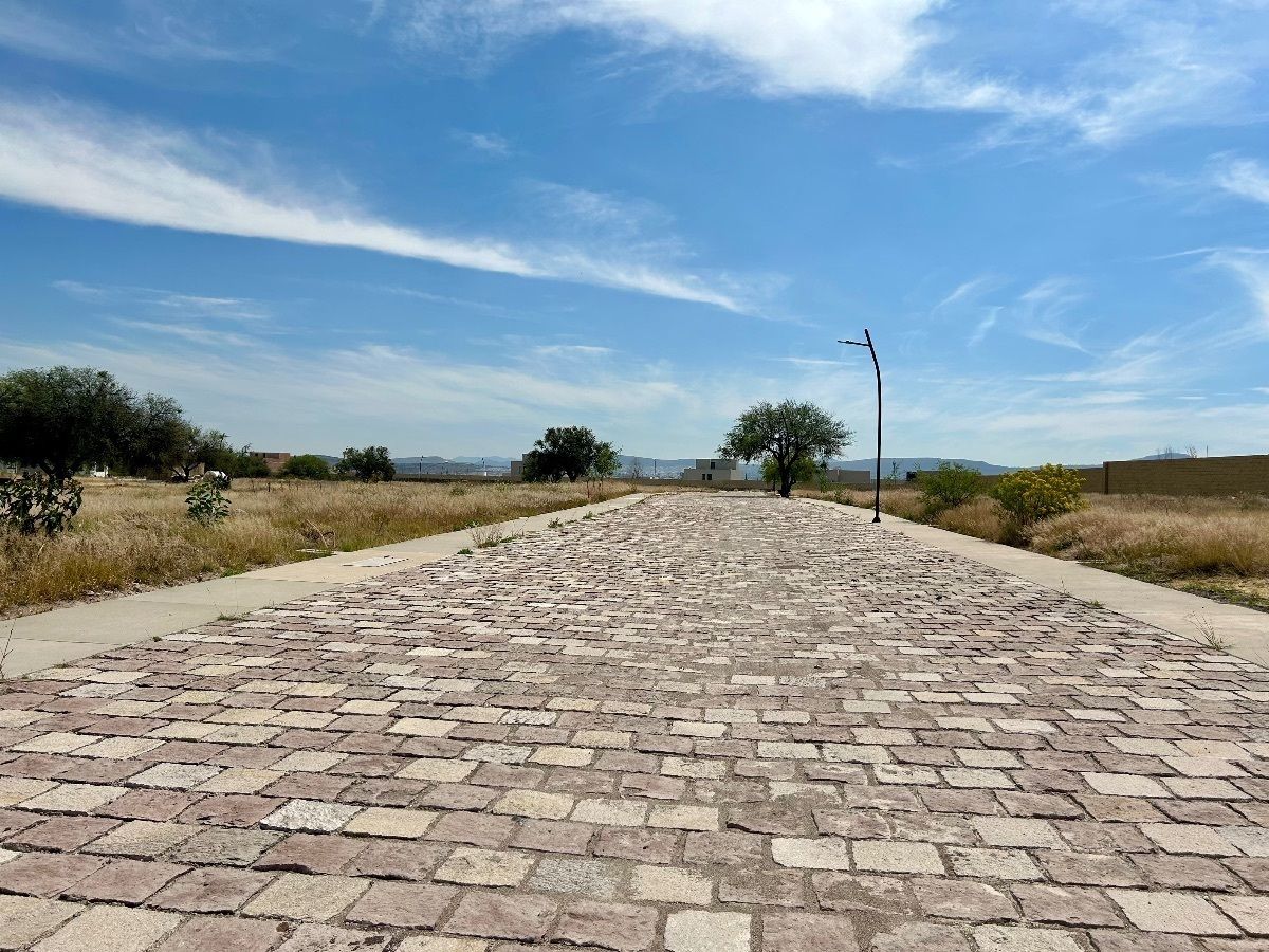 Lote em El Campanario, Querétaro, foto 5 de 12