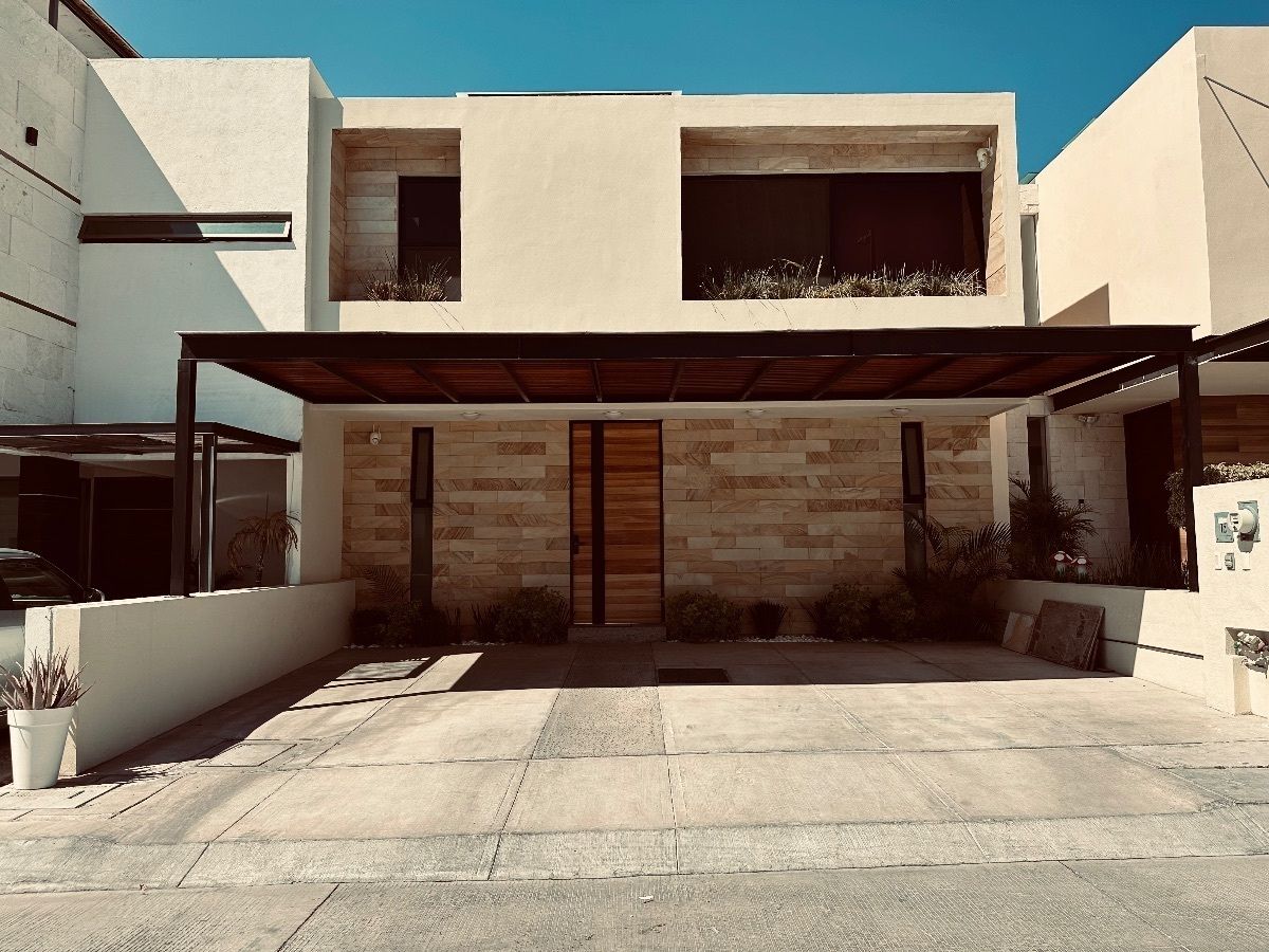 Casa en Altos Juriquilla, Querétaro - foto 1