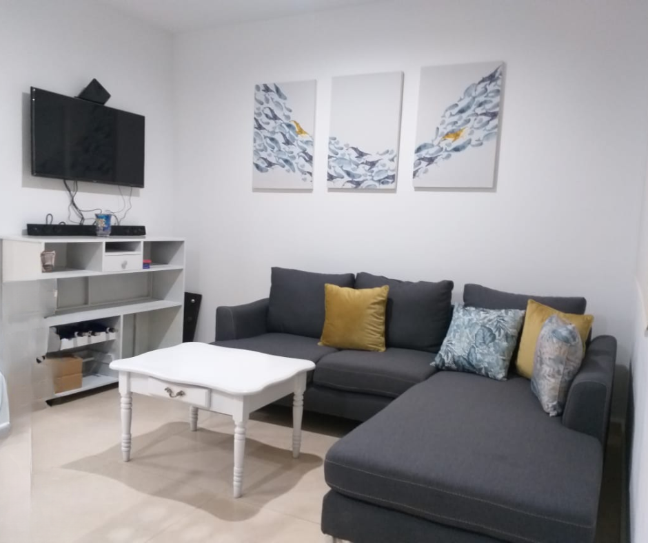 https://assets.easybroker.com/property_images/4449320/74411323/EB-QB9320.png?version=1755512478