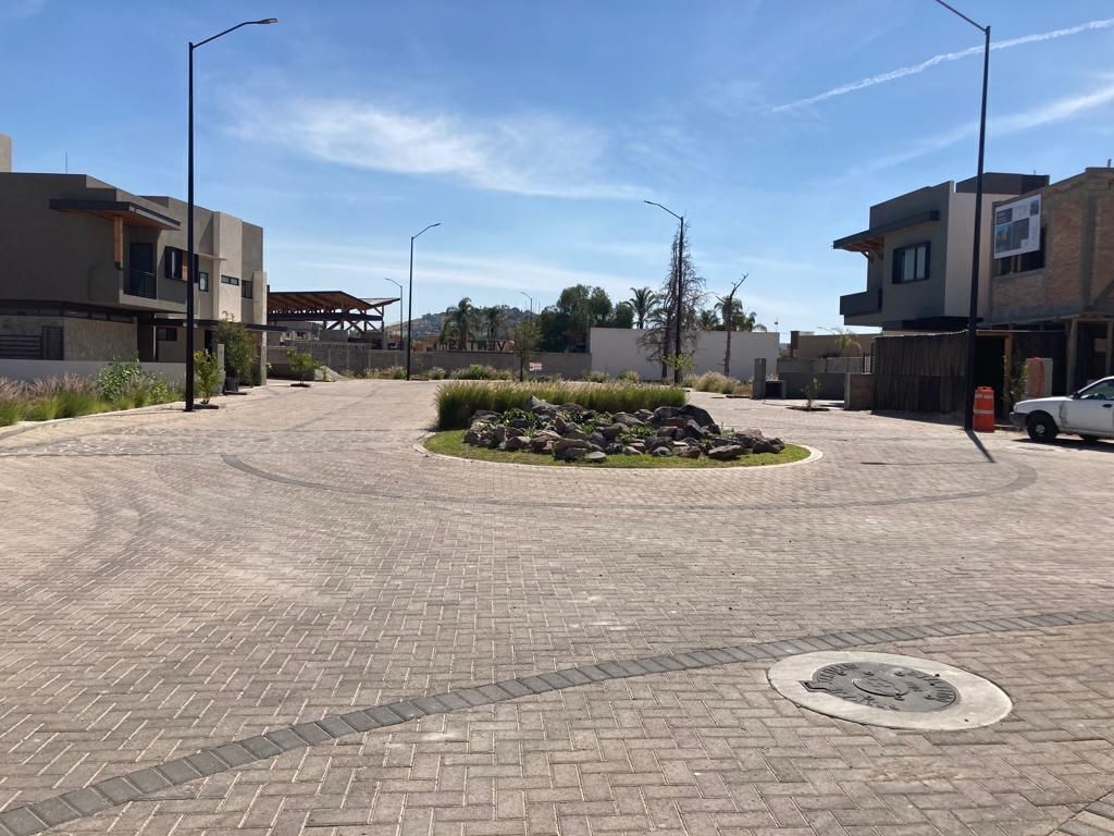 5 de 7: ubicado en Privada  más cercana a la Entrada Principal.