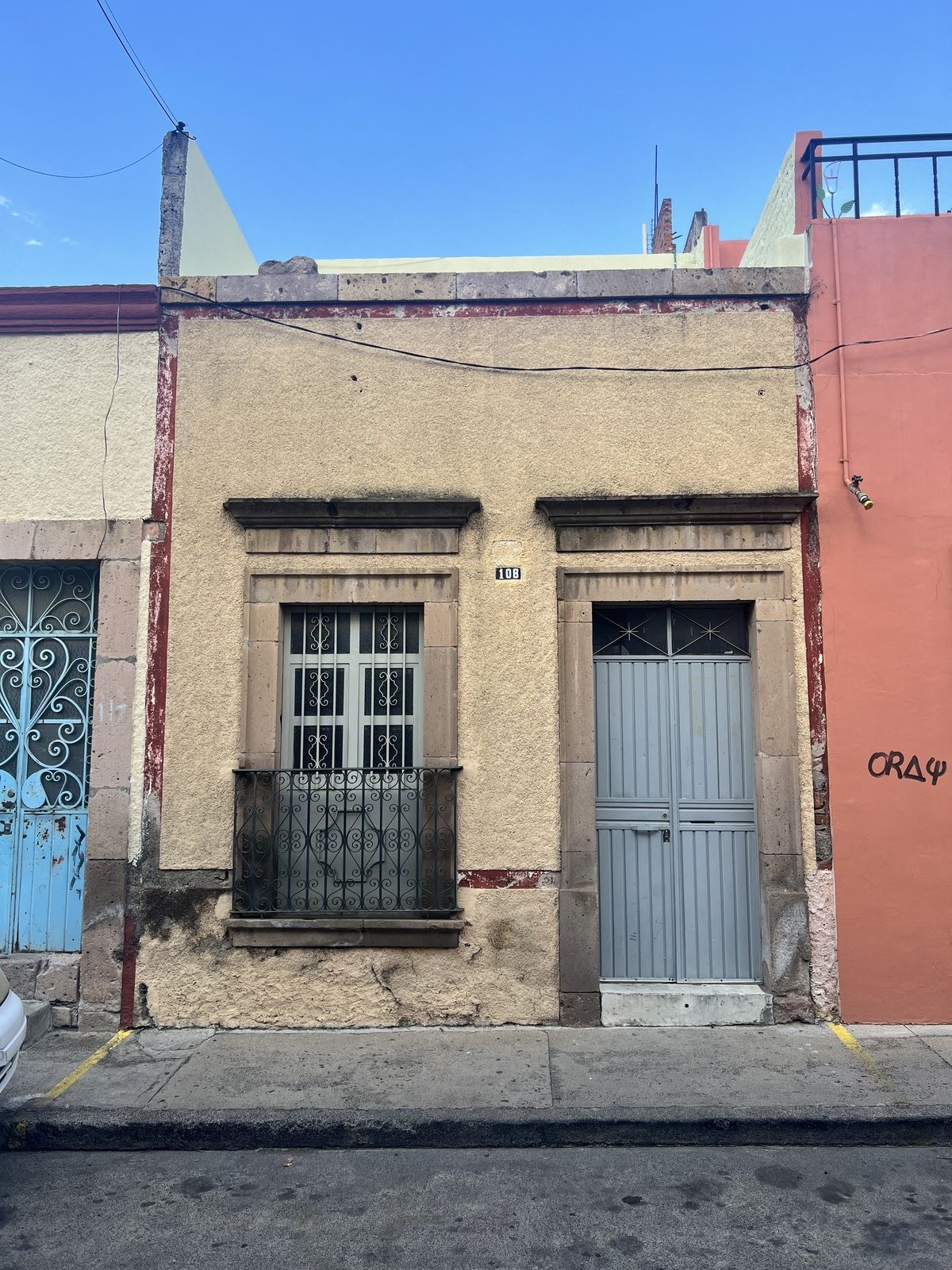 1 de 16