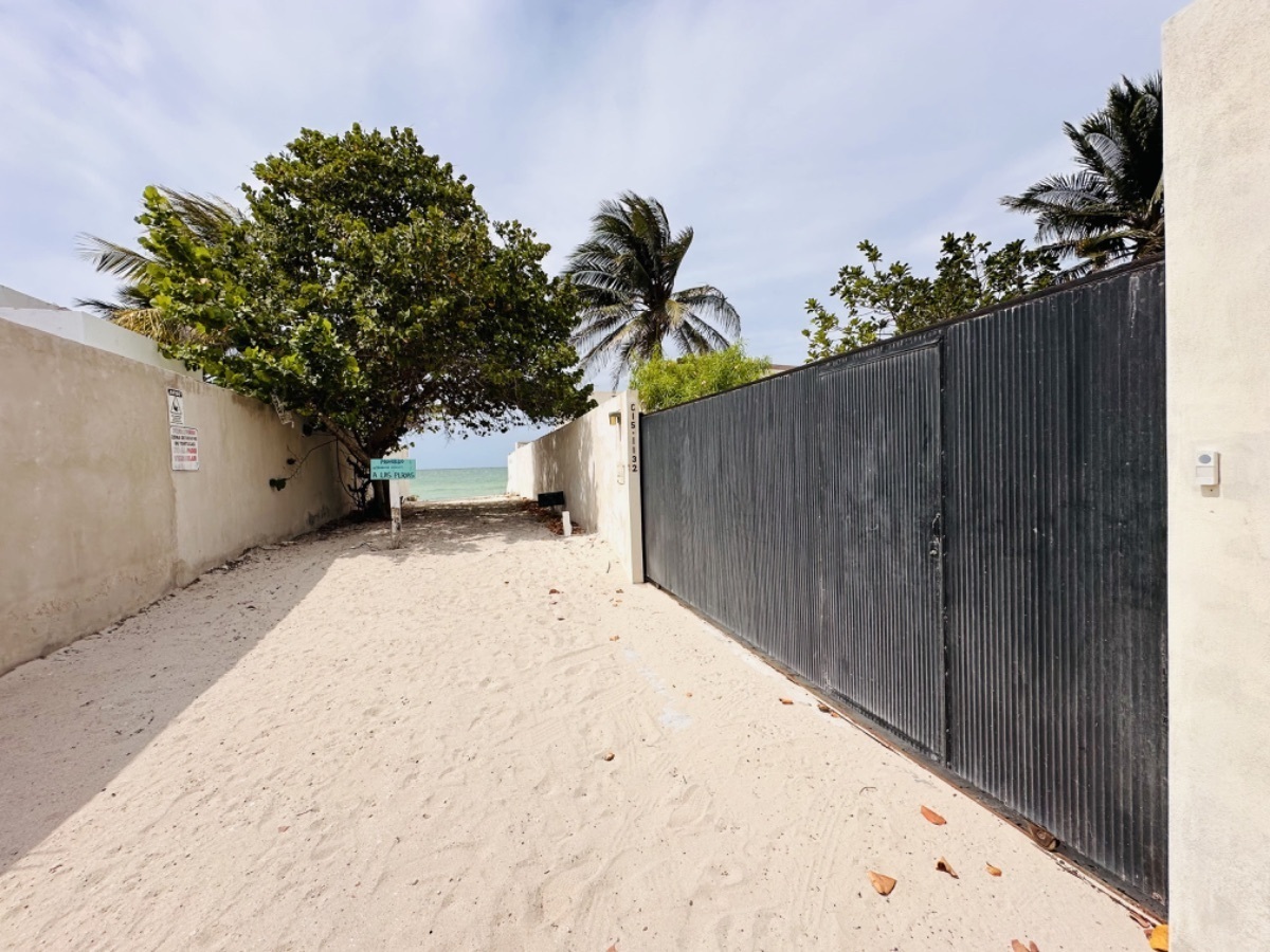 23 of 25: Acceso principal