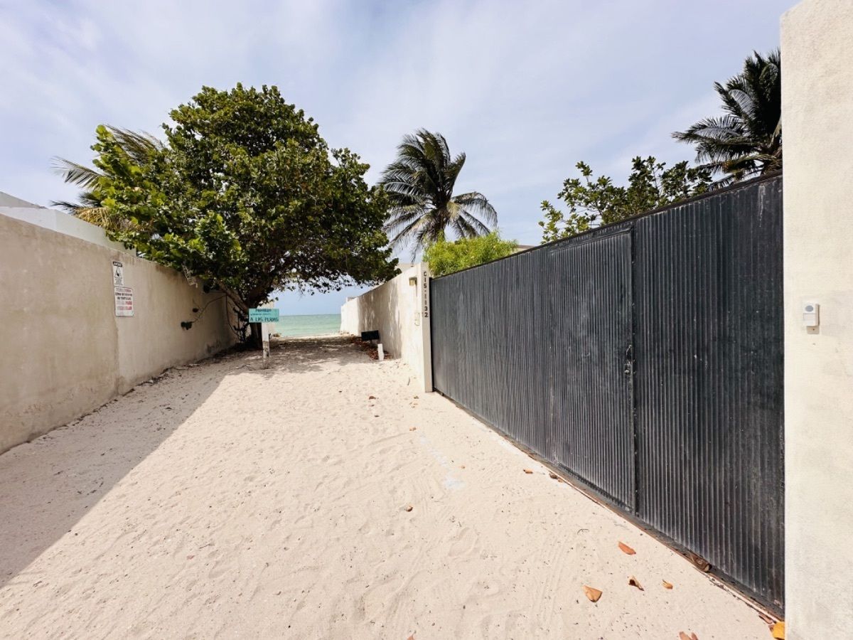 20 of 20: Acceso principal