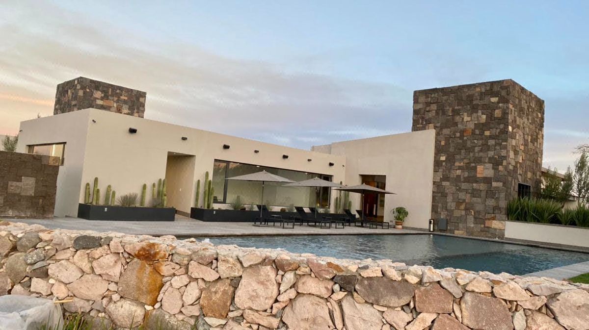 Viña del Cielo. Venta Terreos con Viñedo Privado en San Miguel Allende