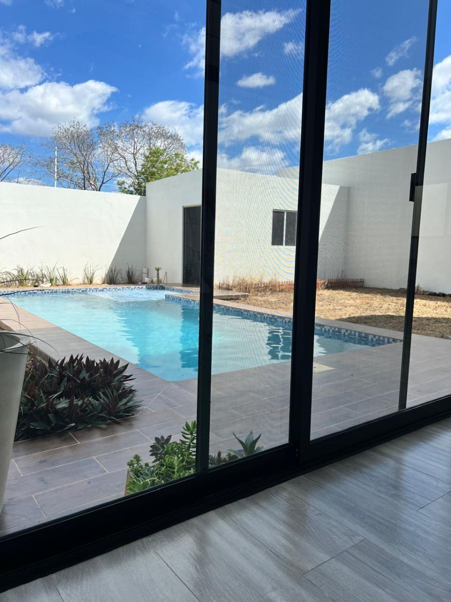 14 de 14: Terraza y Alberca