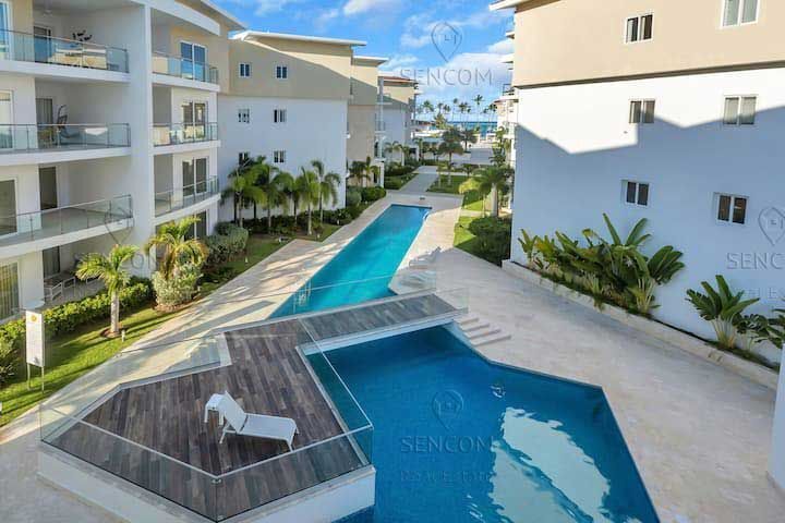 2 de 15: Se Alquila Apartamento con vista al mar  en Playa Coral 3