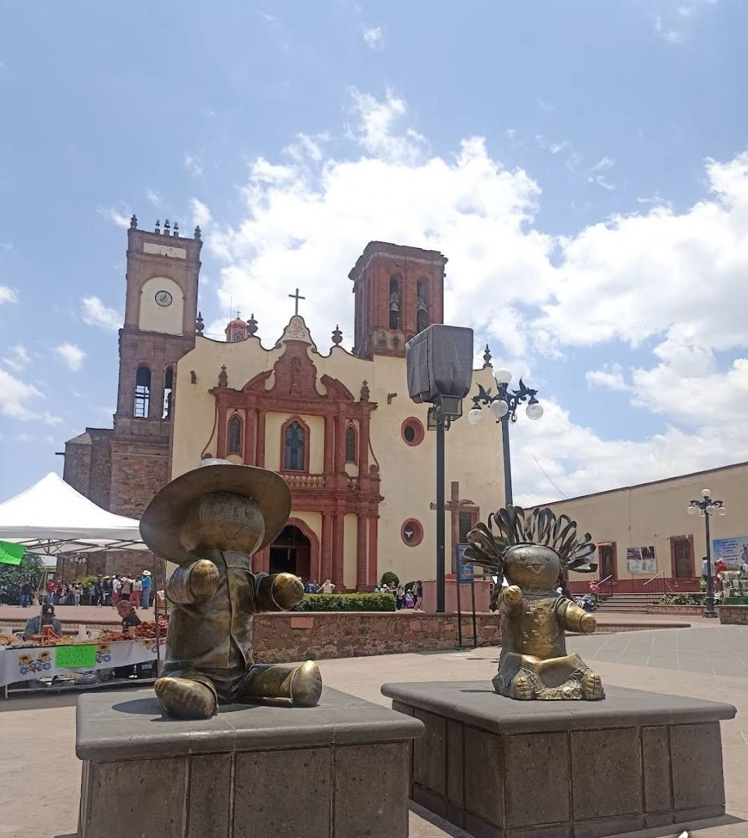 8 de 14: Parroquia de Santa María de Amealco