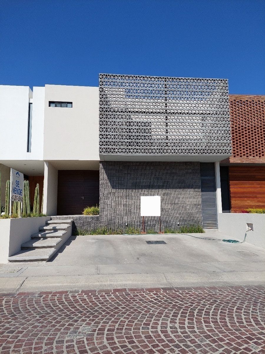 House for rent in Cumbres del Lago Juriquilla (street with controlled access), photo 1 of 23