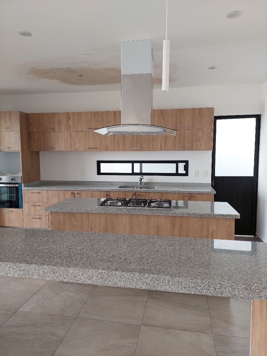 House in Cumbres del Lago, Querétaro, photo 5 of 23
