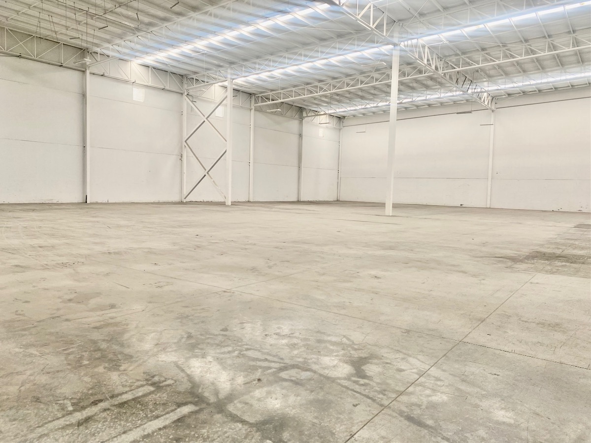 6 de 9: Bodega SIN división