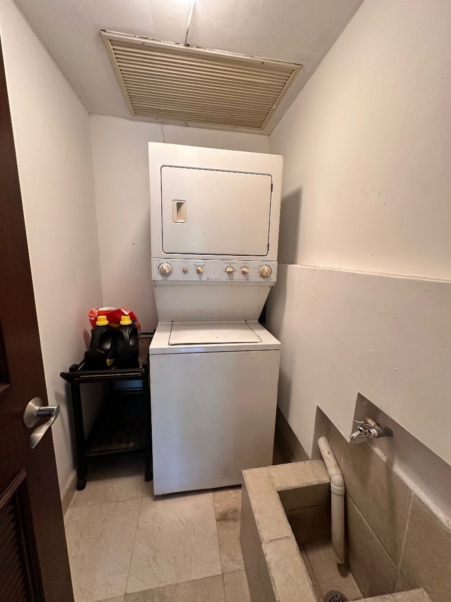 9 de 9: Centro de Lavado común