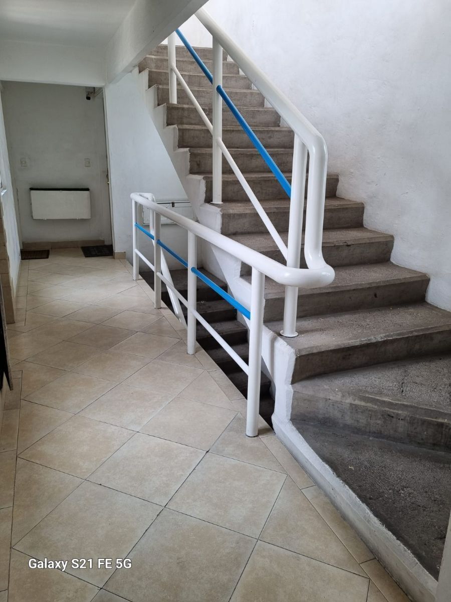 6 de 22: PASILLO INTERIOR