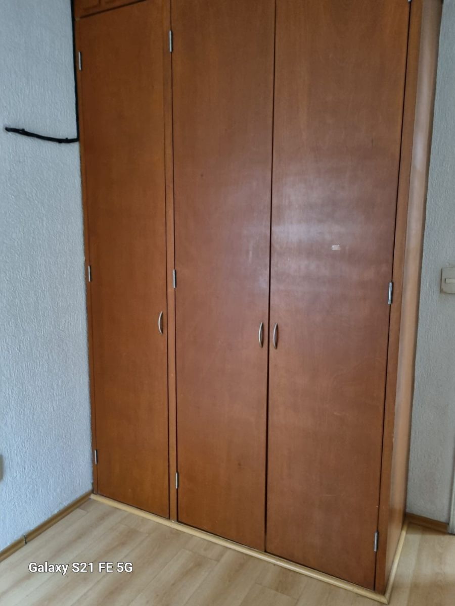 19 de 22: SEGUNDA RECÁMARA CON 2 CLOSET