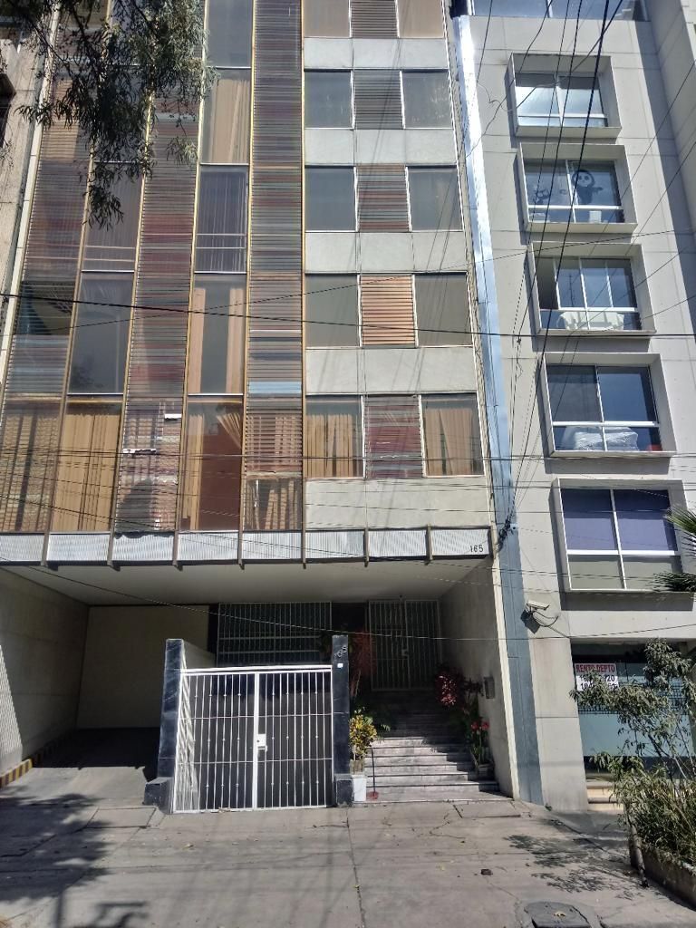 https://assets.easybroker.com/property_images/4463556/74675846/EB-QD3556.jpeg?version=1714780167