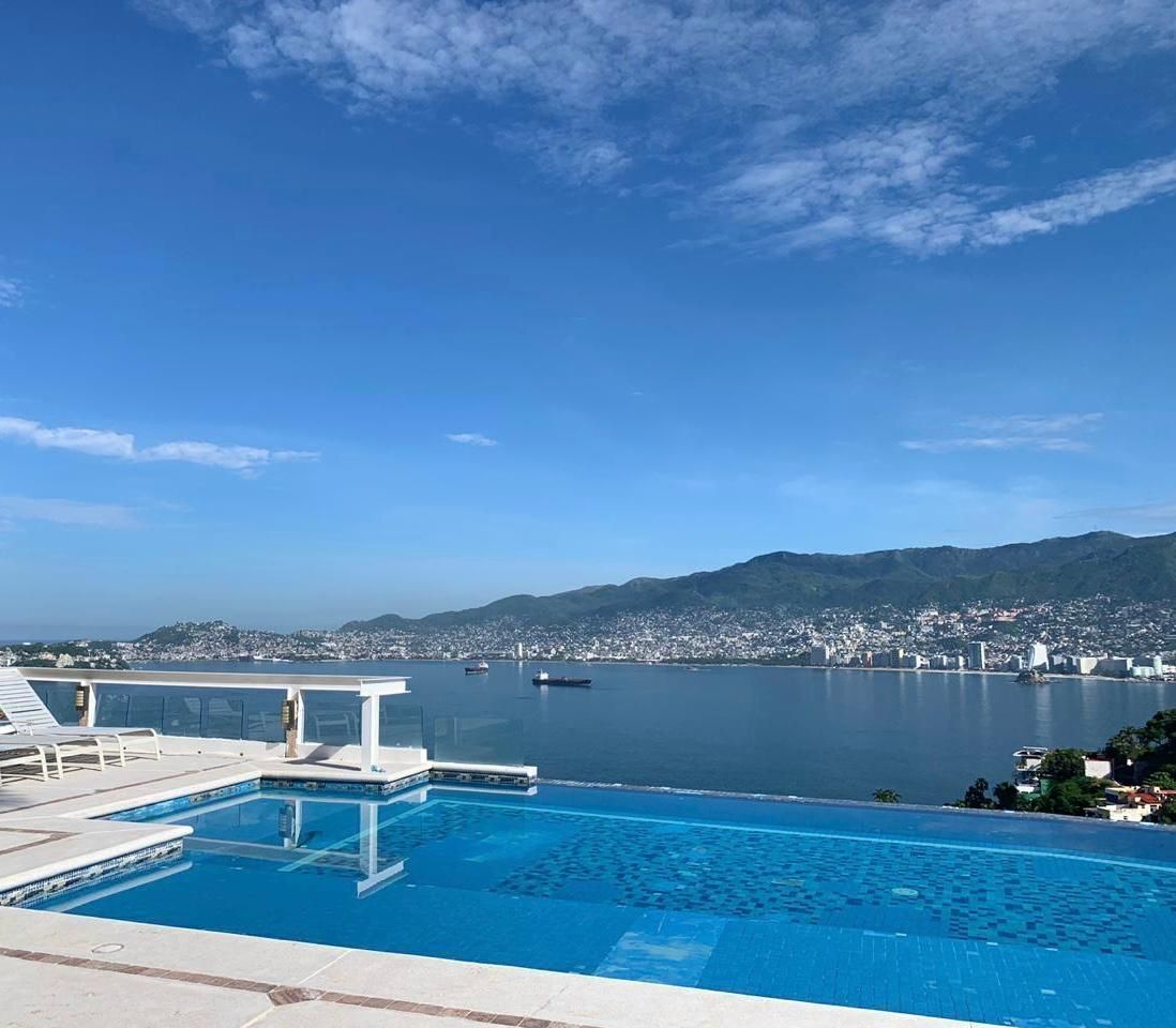 1 de 36: https://assets.easybroker.com/property_images/4464033/746867