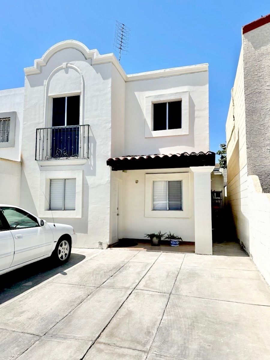1 of 20: https://assets.easybroker.com/property_images/4464480/746956