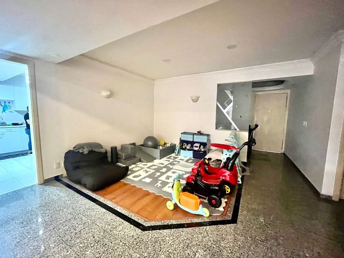 3 de 22: Sala