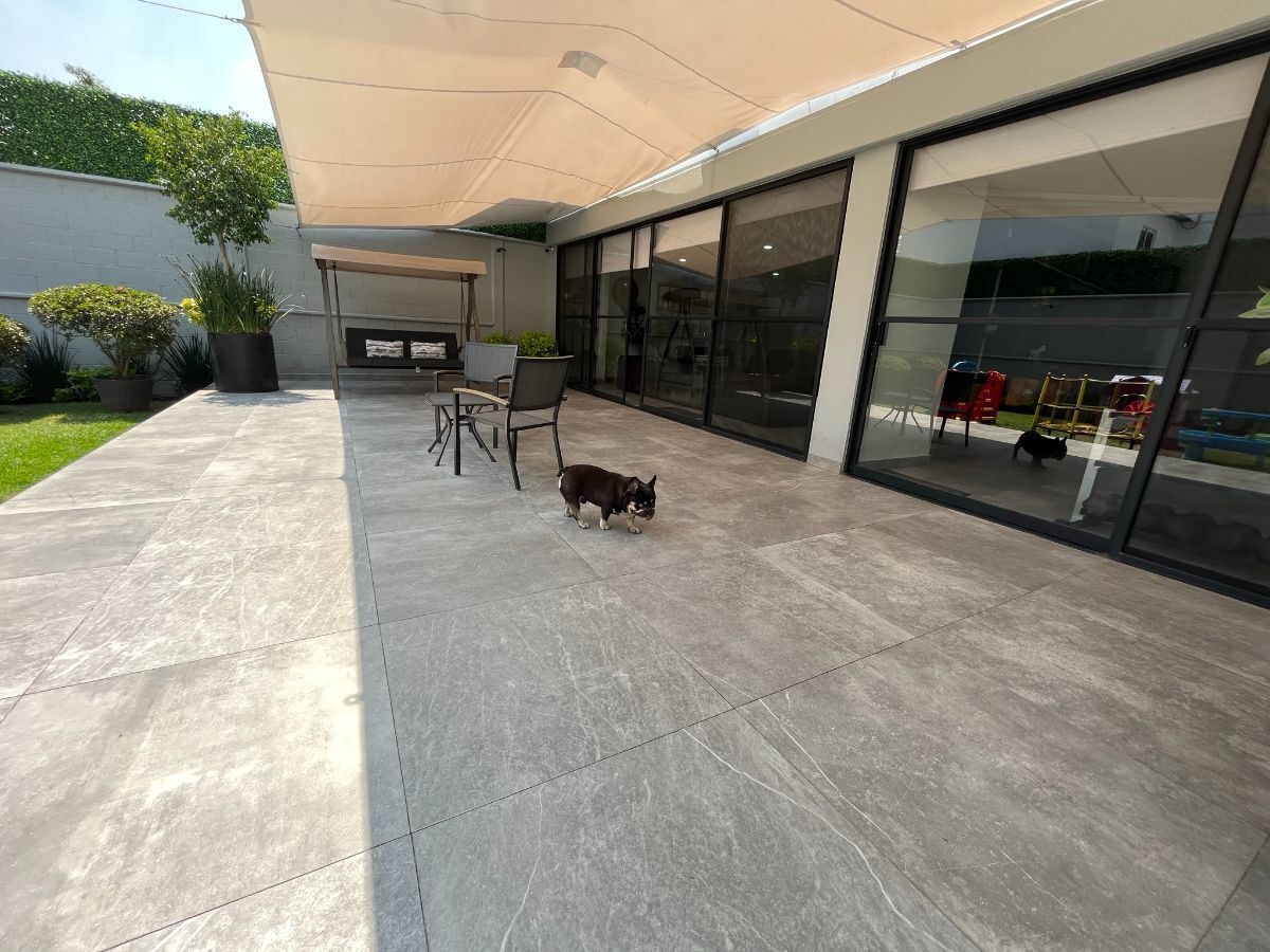 5 of 18: terraza