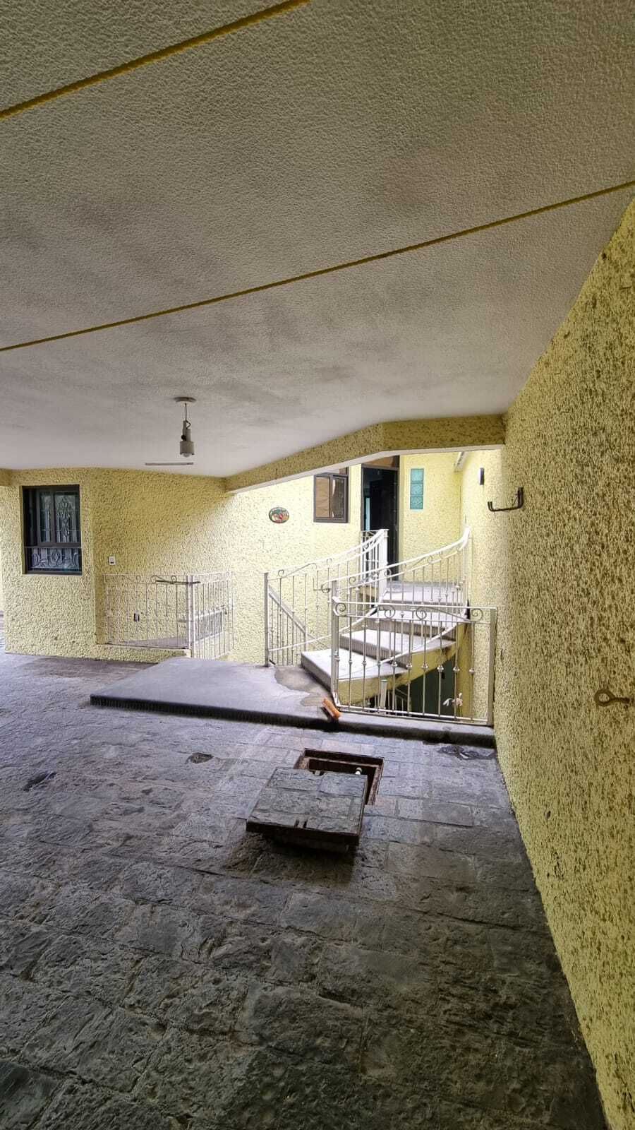 4 de 42