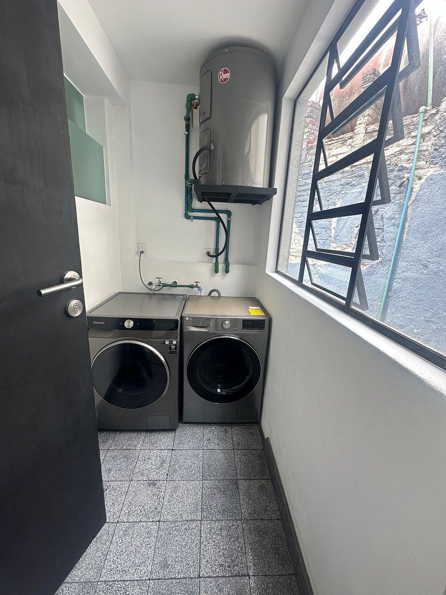 Área de lavado exclusiva para los 3 cuartos del quinto piso, foto 18 de 21
