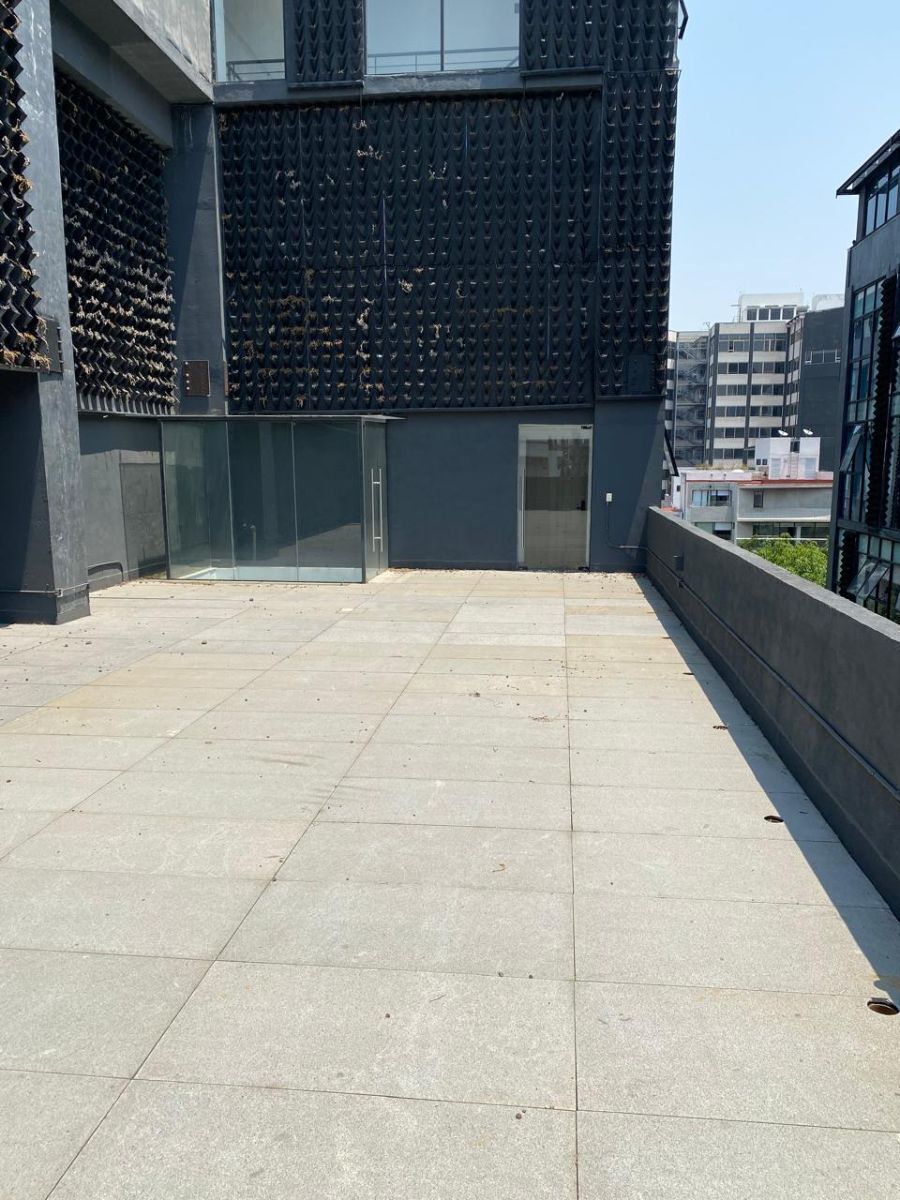 42 de 50: Roof garden privado