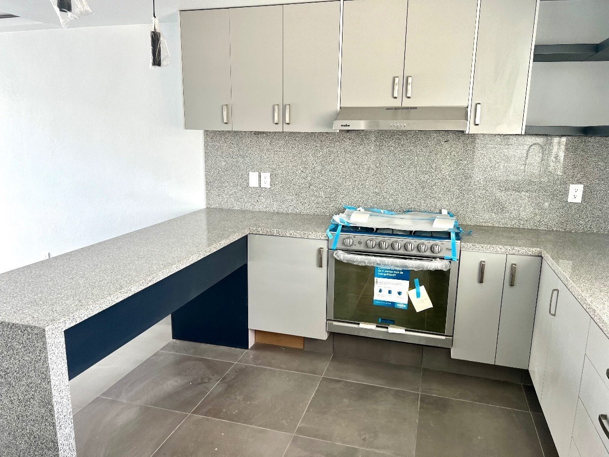 23 de 49: https://assets.easybroker.com/property_images/4478192/749629