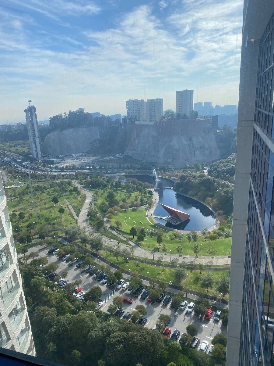 2 of 11: Vista a la
Mexicana