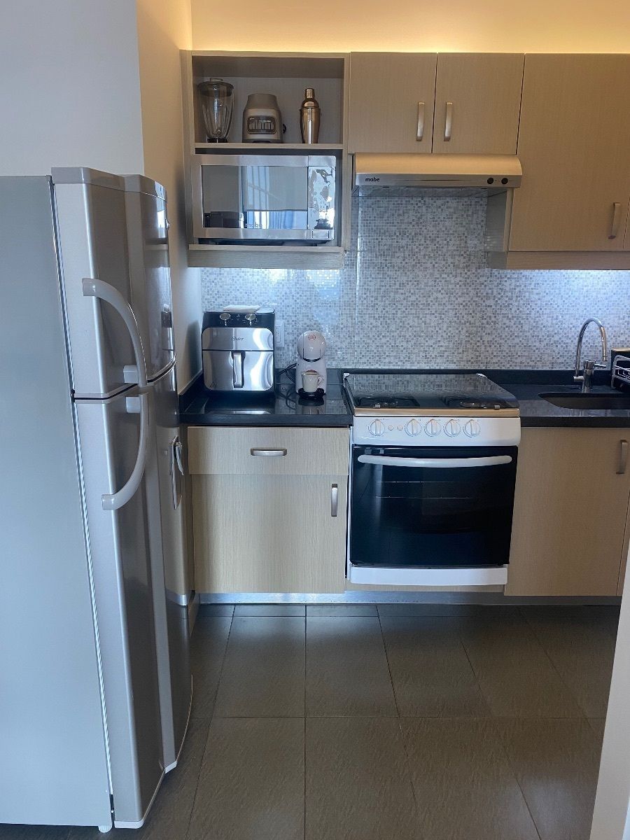 3 of 11: Cocina integral