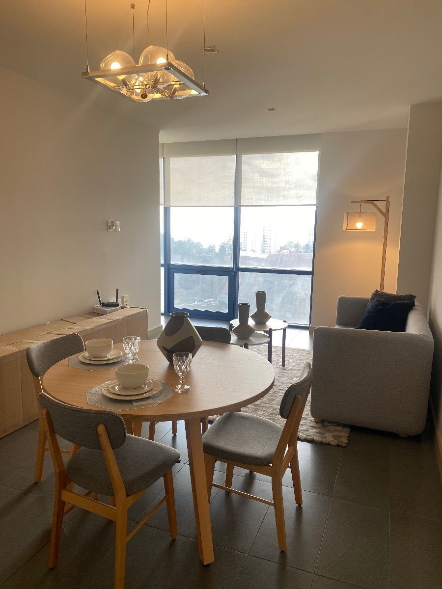 5 of 11: Sala comedor